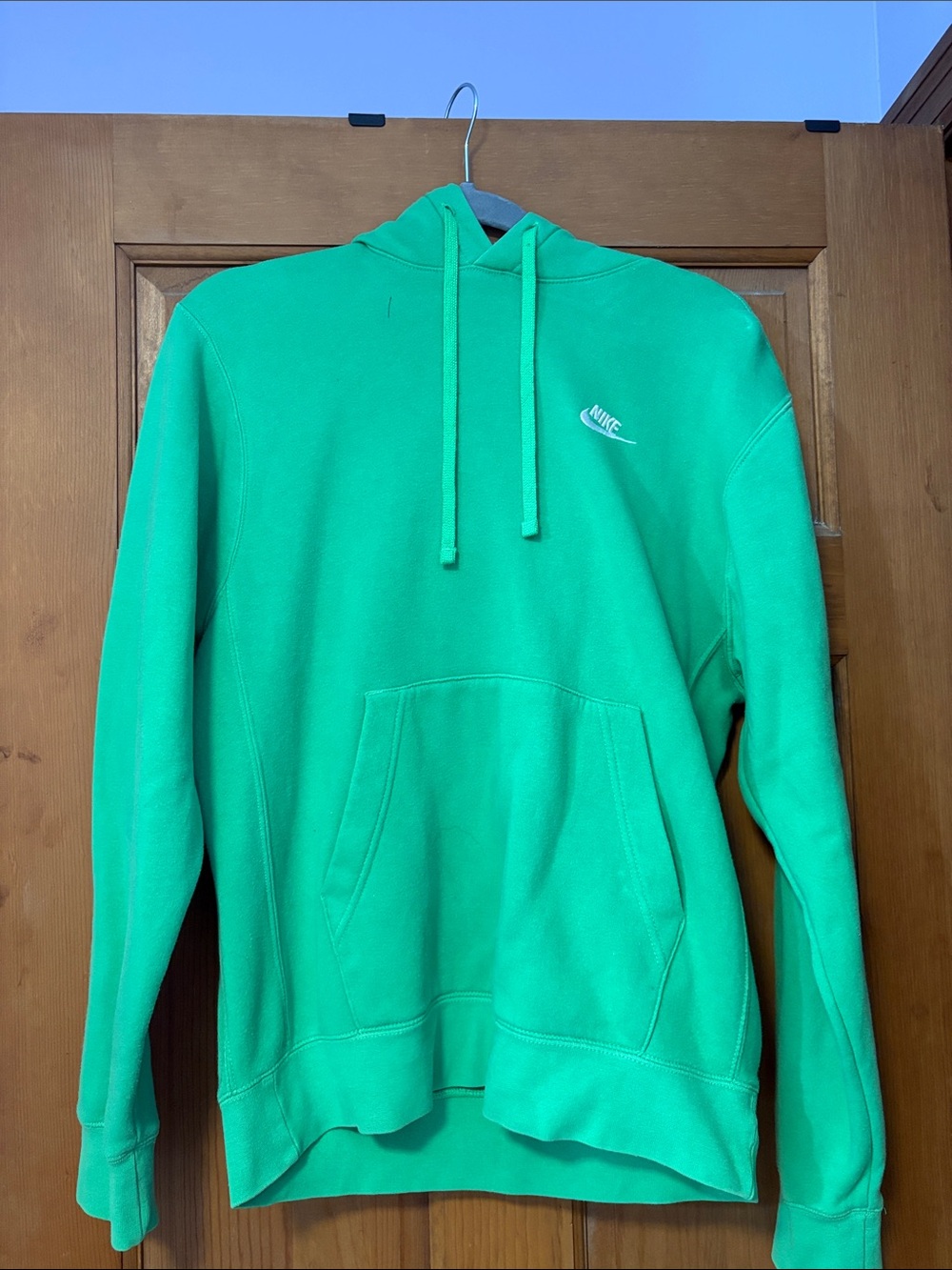 Nike Men's Bright Green Pullover Hoodie